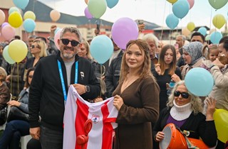 Balonlar Umuda Uçtu